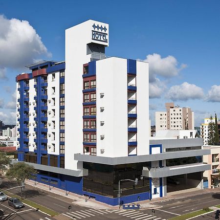 Hotel Lang Palace - Fica No Centro Da Cidade Chapeco Exterior photo
