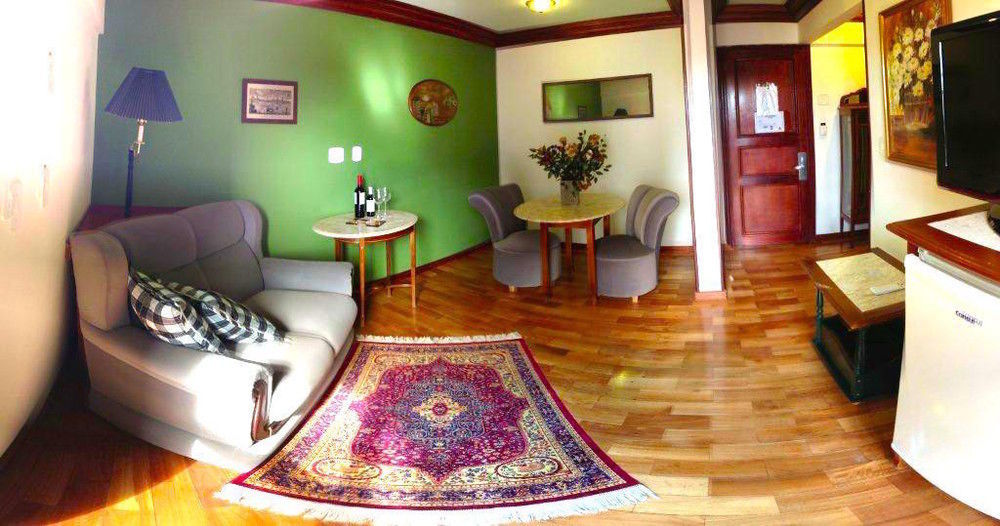 Hotel Lang Palace - Fica No Centro Da Cidade Chapeco Exterior photo